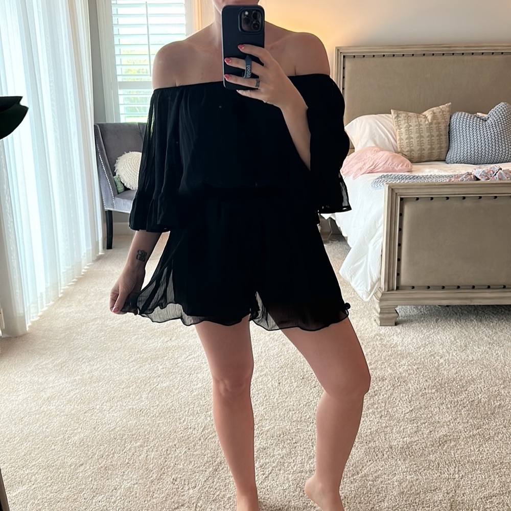 NWT Endless Rose Black Ruffle Chiffon lined Off Shoulder Romper Size Small